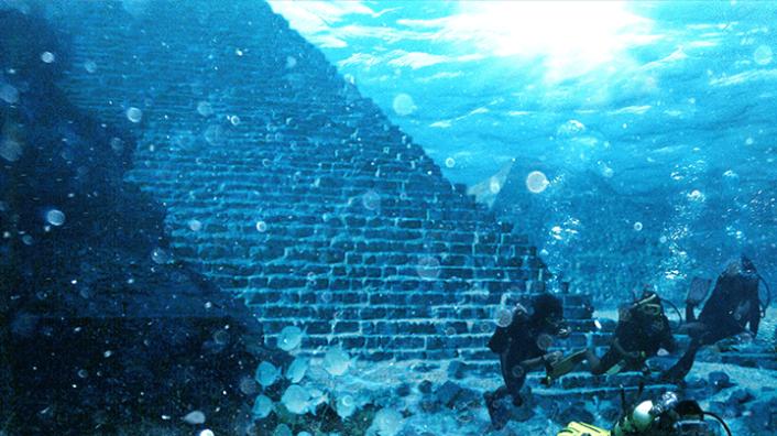 piramidy-pod-vodoy-bermydi