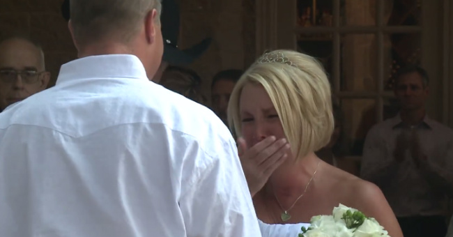 Эта женщина вышла замуж за инвалида. Но то, что она пережила на свадьбе, просто невероятно!