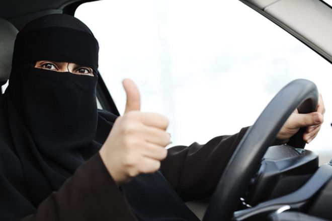 «Ненакрашенная — страшная» и еще 20 нелепых случаев разводов у арабов