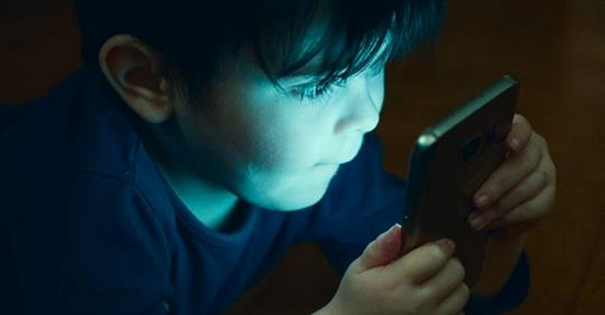 Что делают умные люди, пока остальные подсаживают своих детей на планшеты и смартфоны