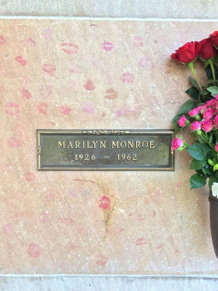 10 шокирующих подробностей о смерти Мэрилин Монро, о которых Вы никогда не знали!
