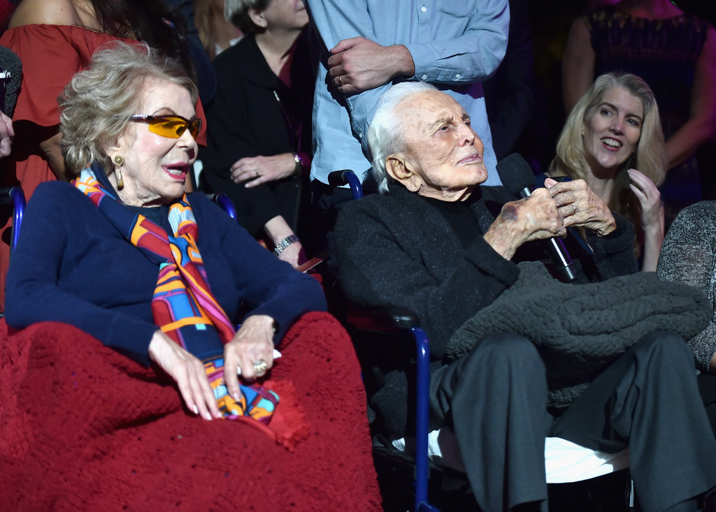 Романтическая история старейшей голливудской пары – ему 102, ей 100 лет